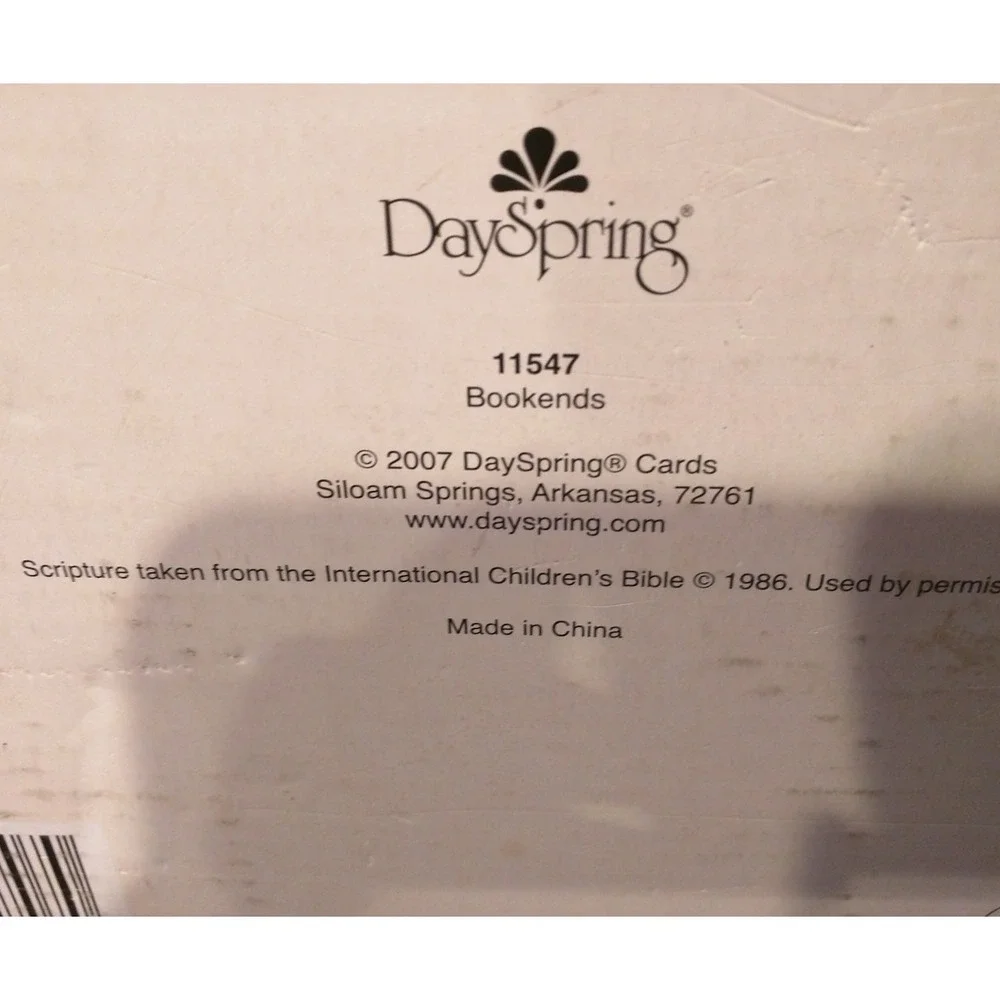 DAYSPRING Bookends~Sheep Reading Bible Stories to Duck & Rabbit